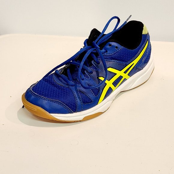 asics boys size 5